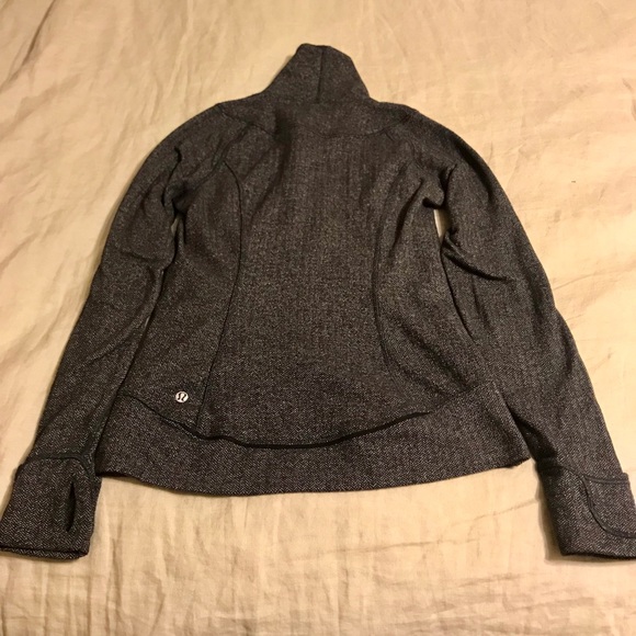 Lululemon athletica jacket - Picture 2 of 4